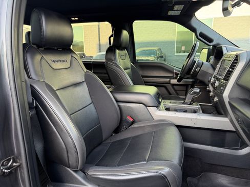 Used 2020 Ford F150 Raptor w/ Equipment Group 802A Luxury AWD/4WD image 32