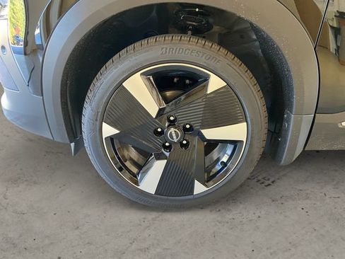 New 2026 Nissan Kicks SR w/ Cold Weather Package AWD/4WD image 15