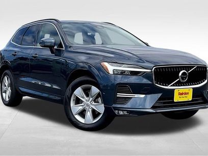 Used 2022 Volvo XC60 B5 Momentum