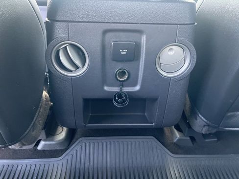 Used 2016 Ford F250 Lariat w/ Lariat Ultimate Package image 34