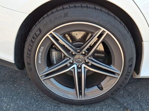 Used 2022 Mercedes-Benz AMG GT 43 image 11