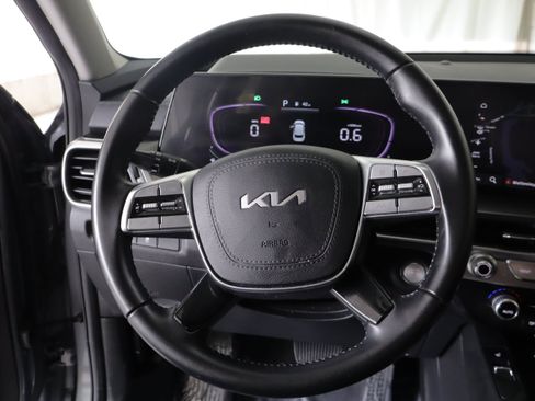 Used 2023 Kia Telluride S AWD/4WD image 12