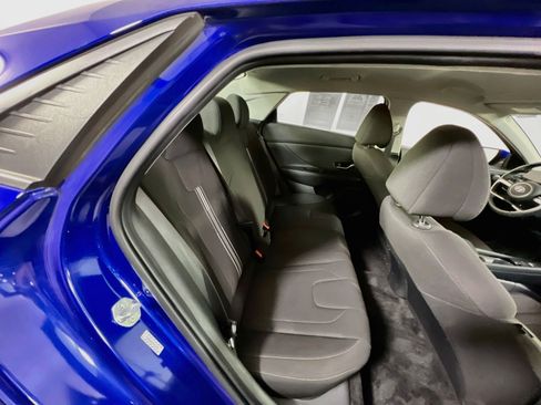 Used 2023 Hyundai Elantra SEL w/ Convenience Package FWD image 26