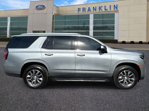 Used 2023 Chevrolet Tahoe LT w/ Luxury Package AWD/4WD image 8