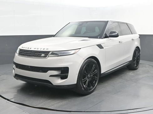 Used 2024 Land Rover Range Rover Sport SE AWD/4WD image 1