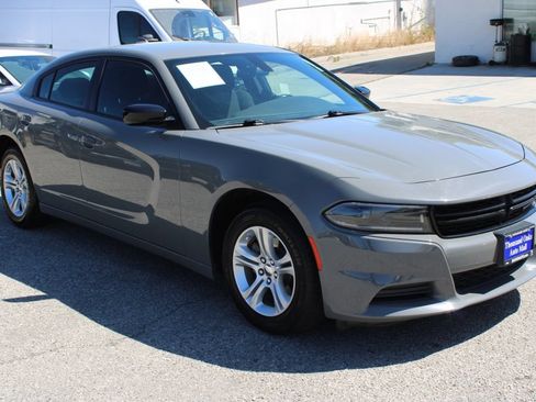 Used 2023 Dodge Charger SXT RWD image 3