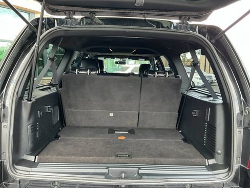 Used 2017 Ford Expedition EL Platinum AWD/4WD image 23