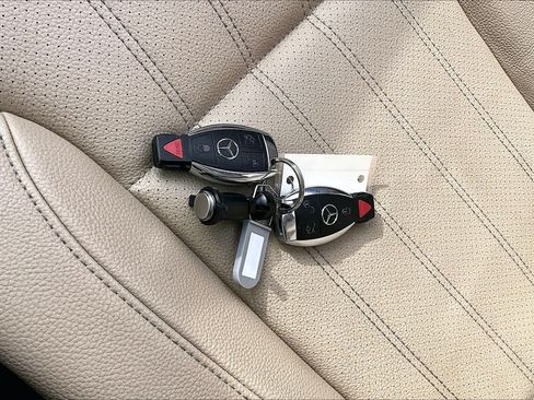 Used 2019 Mercedes-Benz GLS 450 4MATIC image 15