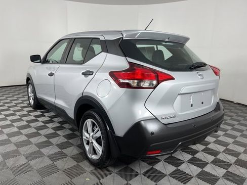 Used 2020 Nissan Kicks S w/ Interior Electronics Package image 7