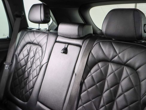 Used 2024 BMW X5 M60i image 25