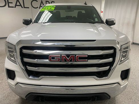 Used 2019 GMC Sierra 1500 SLE image 2