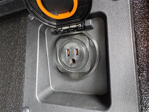 Used 2024 Toyota Tundra Capstone image 11