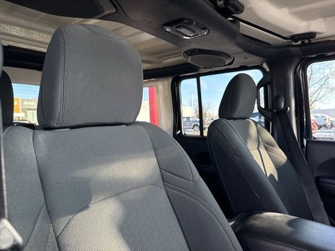 Certified 2021 Jeep Wrangler Unlimited Sport image 26