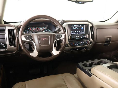 Used 2017 GMC Sierra 1500 SLT w/ SLT Premium Package image 2