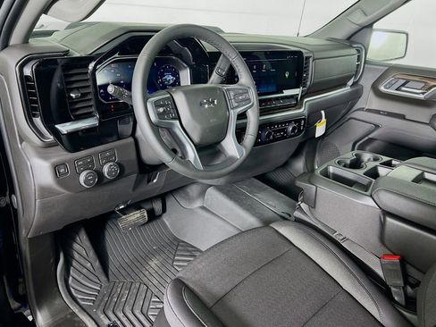 New 2026 Chevrolet Silverado 1500 LT Trail Boss w/ LPO, Dark Essentials Package image 9