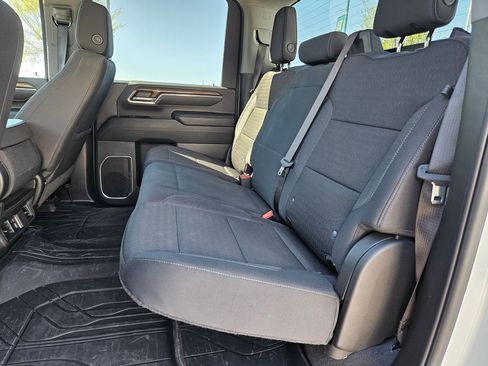 Used 2024 Chevrolet Silverado 3500 LT w/ Convenience Package AWD/4WD image 30