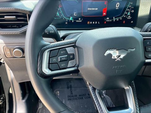 Used 2024 Ford Mustang Coupe RWD image 20