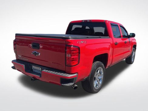 Used 2018 Chevrolet Silverado 1500 Custom w/ Custom Value Package AWD/4WD image 6