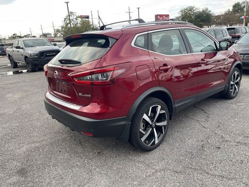 Used 2022 Nissan Rogue Sport SL image 11