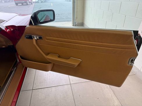 Used 1988 Mercedes-Benz 560 SL image 46