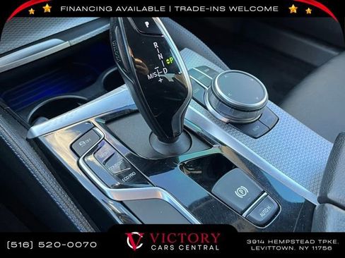 Used 2019 BMW 530i xDrive w/ M Sport Package image 32