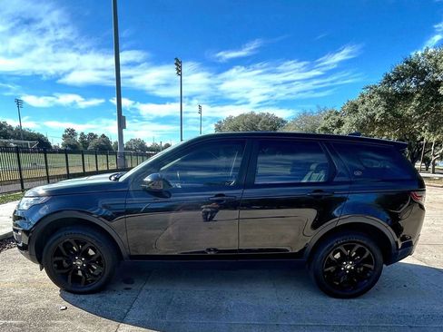 Used 2018 Land Rover Discovery Sport HSE image 3