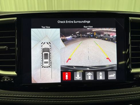Used 2026 Chrysler Pacifica Select FWD image 22