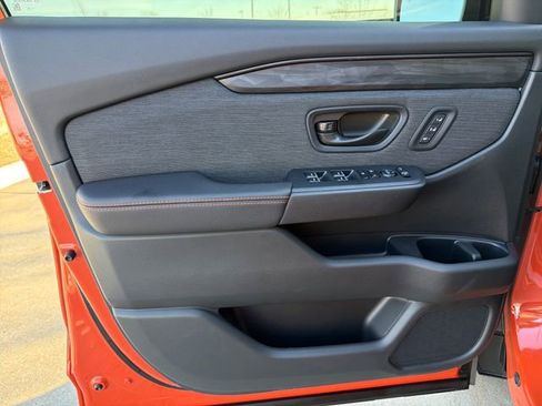 Used 2026 Honda Passport TrailSport image 12