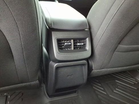 Used 2026 Chevrolet Equinox EV LT w/ Comfort Package FWD image 16