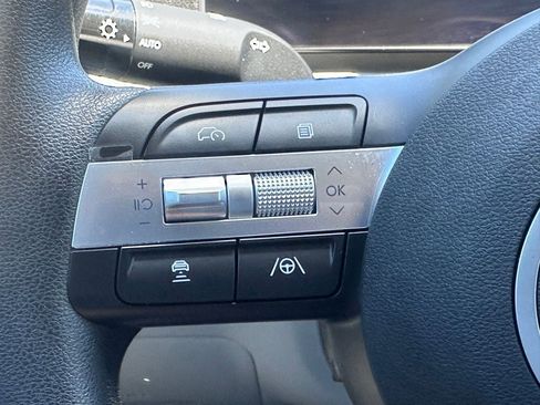Used 2025 Hyundai Tucson SEL FWD image 27