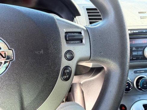 Used 2011 Nissan Sentra 2.0 S FWD image 19