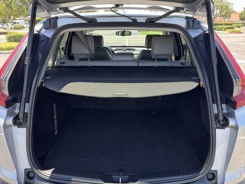 Used 2022 Honda CR-V Touring image 14