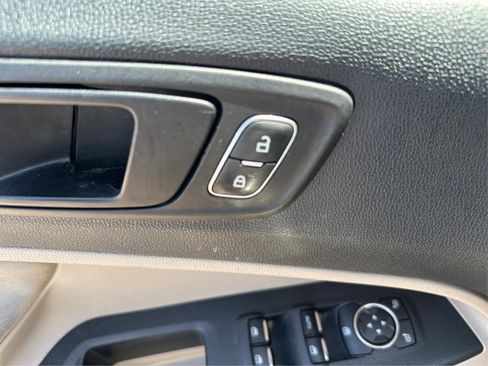 Used 2020 Ford EcoSport S AWD/4WD image 12
