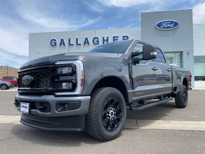 New 2025 Ford F350 XLT w/ Black Appearance Package