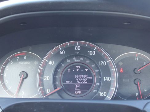 Used 2016 Honda Accord EX-L image 30