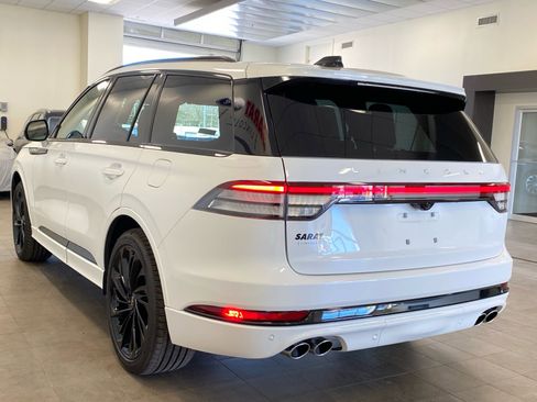 New 2026 Lincoln Aviator Reserve w/ Luxury Package image 5