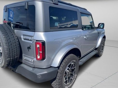 Used 2021 Ford Bronco Outer Banks image 9