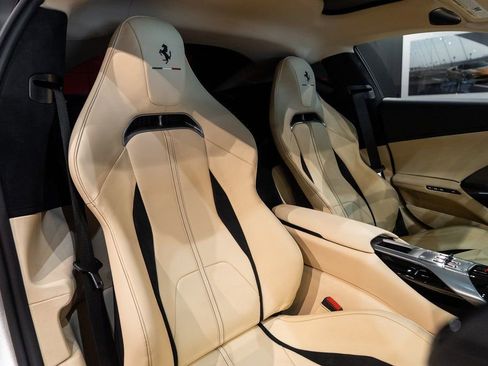 Used 2025 Ferrari 12Cilindri image 35