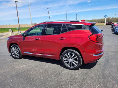 Used 2018 GMC Terrain Denali AWD/4WD image 9
