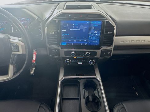 Used 2022 Ford F250 Lariat image 26