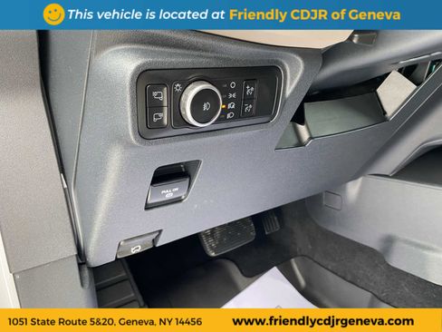 Used 2023 Ford Bronco Wildtrak image 23