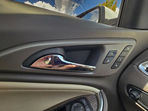 Certified 2024 Chevrolet Malibu LT FWD image 22