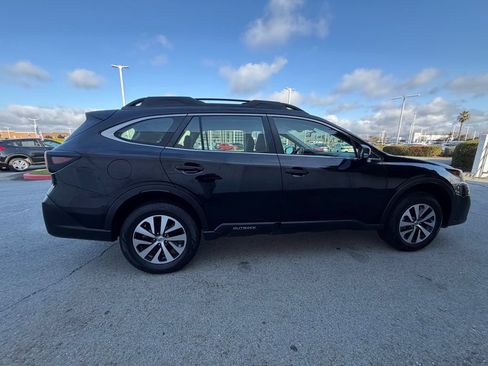 Used 2022 Subaru Outback AWD/4WD image 7