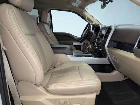 Used 2019 Ford F150 Lariat w/ Equipment Group 501A Mid AWD/4WD image 43