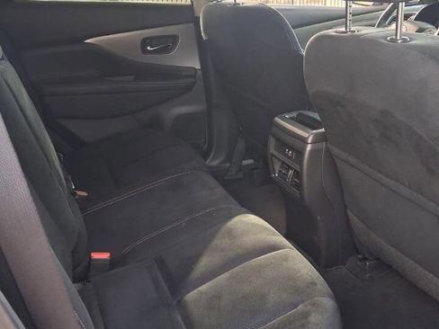 Used 2019 Nissan Murano SV w/ Cargo Package FWD image 4