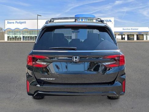 New 2026 Honda Odyssey EX-L image 4