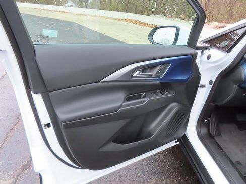 New 2026 Chevrolet Equinox EV LT image 21