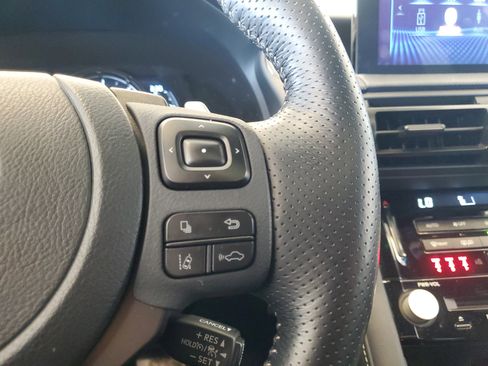 Used 2023 Lexus IS 350 F Sport RWD image 26
