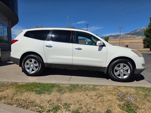 Used 2012 Chevrolet Traverse LT AWD/4WD image 4