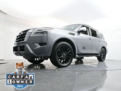 Used 2024 Nissan Armada Platinum w/ Captain's Chairs Package image 31